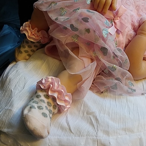 18" ASHTON DRAKE BABY DOLL - Picture 3 of 4